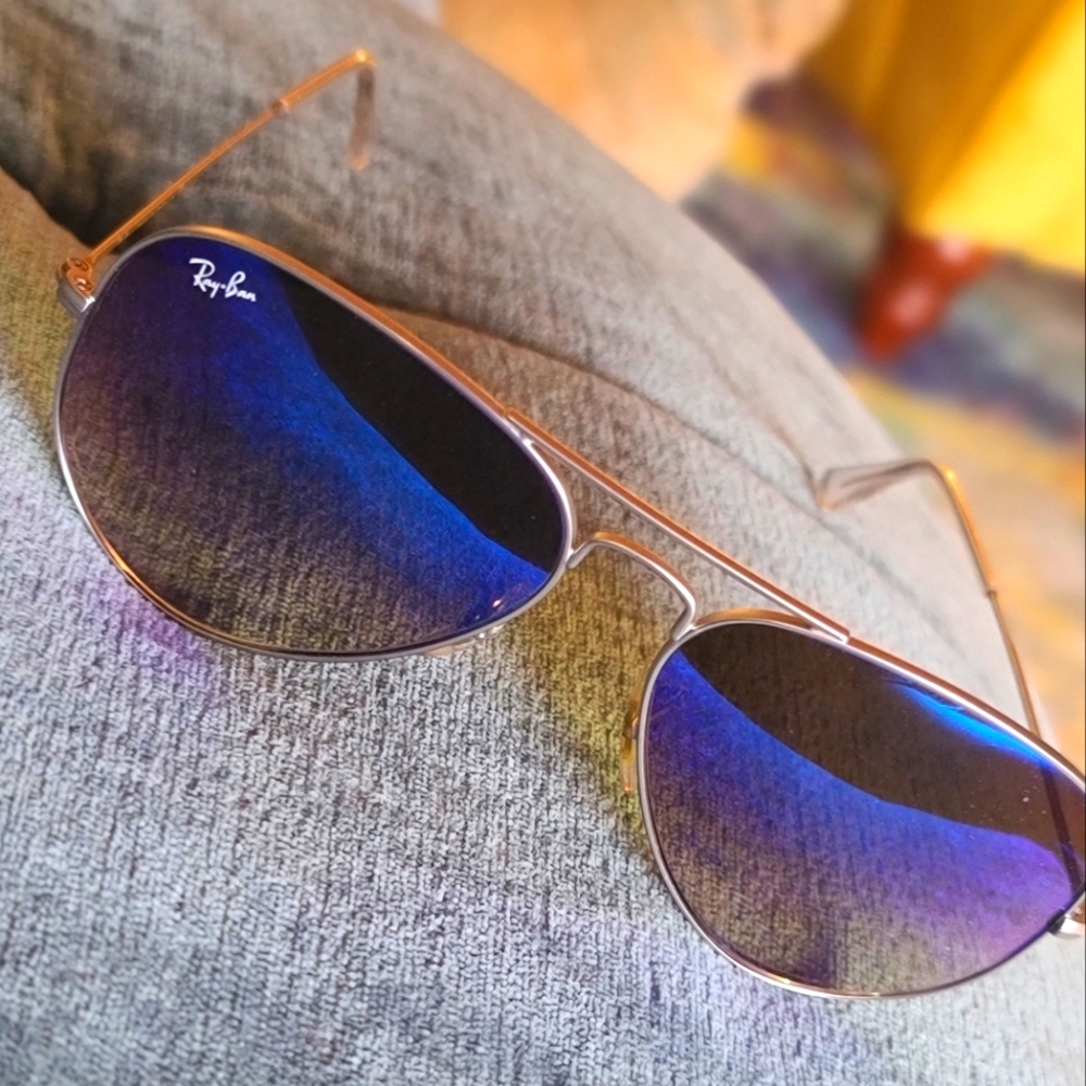 Ray-Ban Women's Aviator sunglasses